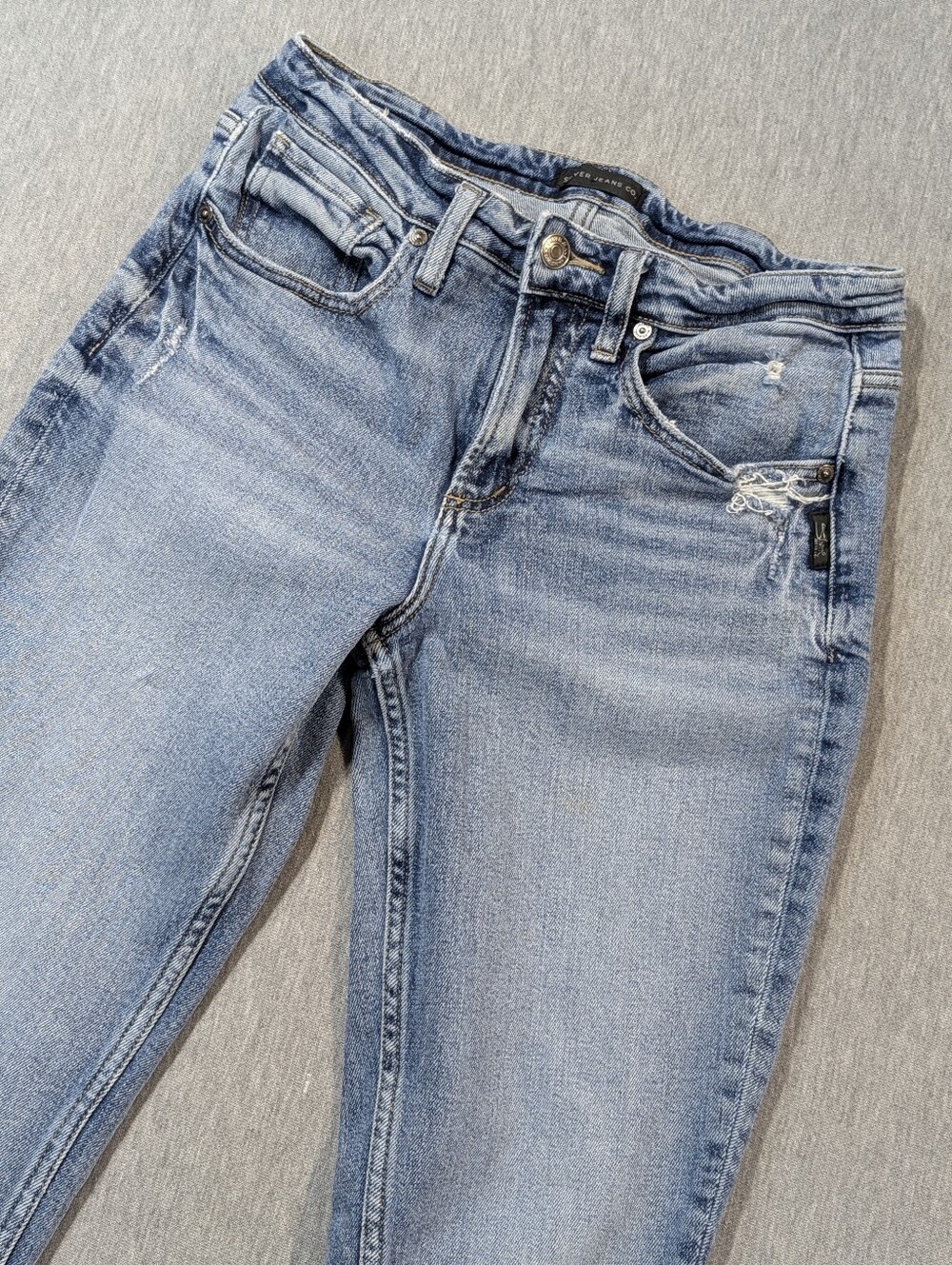 Silver Jeans Beau Distressed Women's 25 X 28.5 Faded Blue